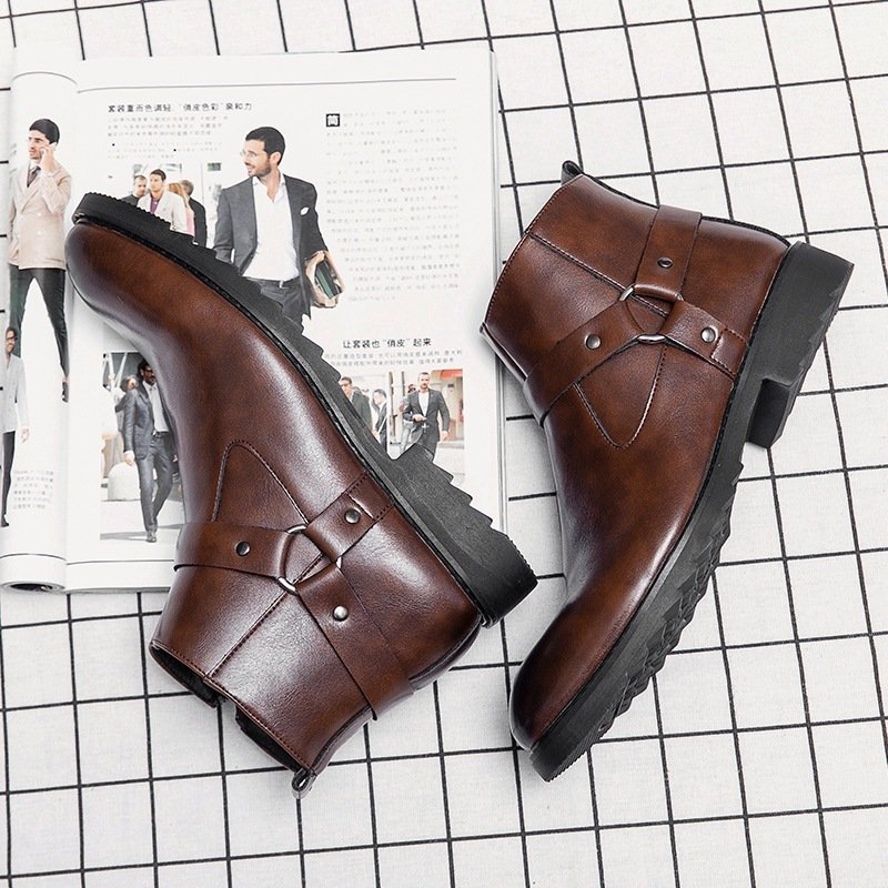 Zipper Pointed British Style High-top Large Size Leather Boots - Image 2