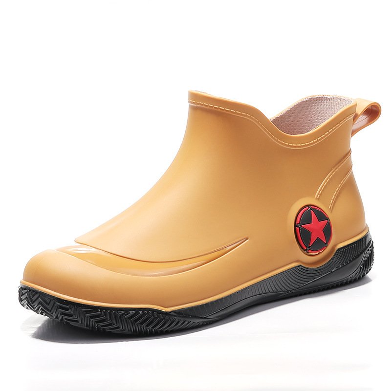 Stylish short-top men's rain boots, low-cut, non-slip and waterproof. - Image 10