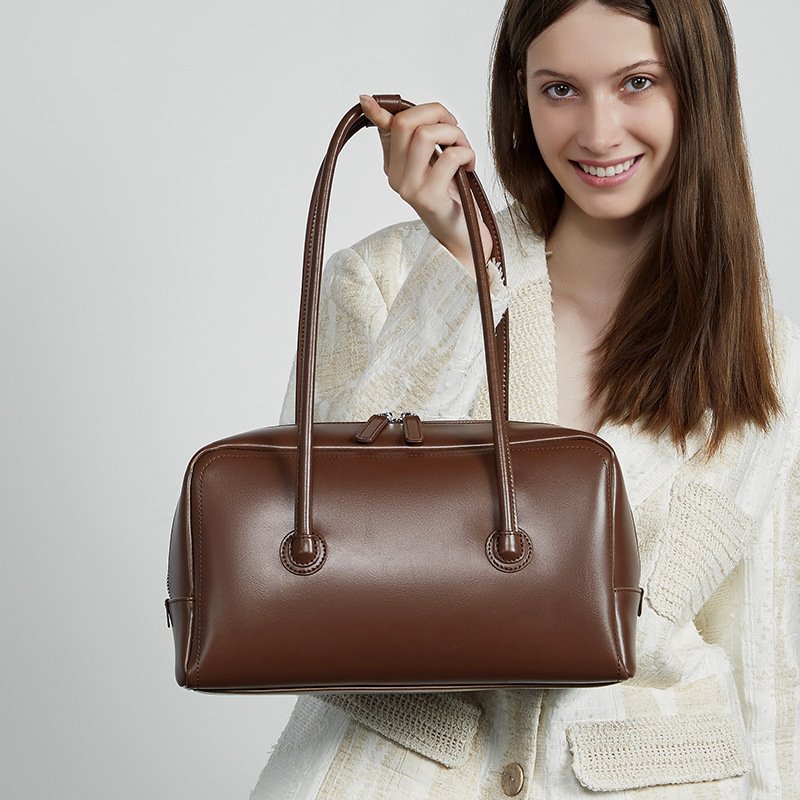 Genuine Leather Boston Women's Portable Shoulder Bag - Image 4